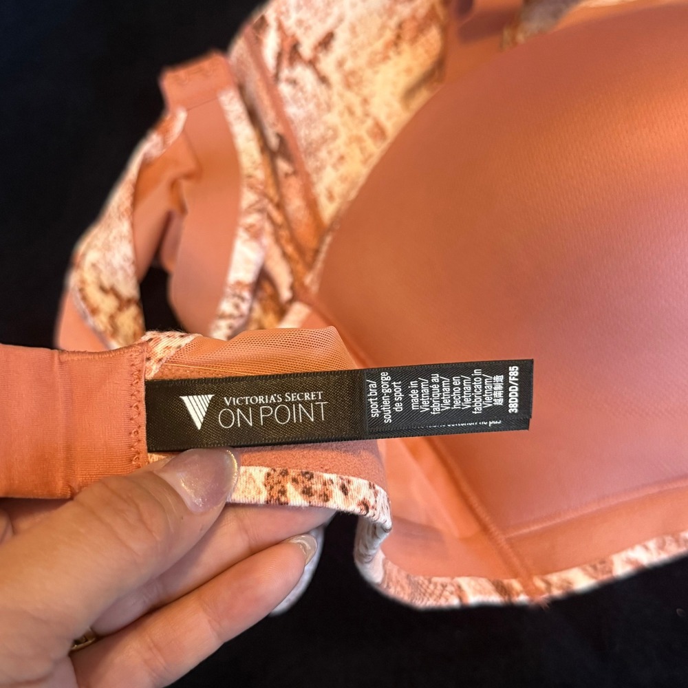 Victorias Secret On Point Incredible Sport Bra 38DDD Snakeskin Print 913908-QBT - Picture 3 of 7